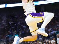 开云APP-勇士险胜湖人，库里关键时刻发威