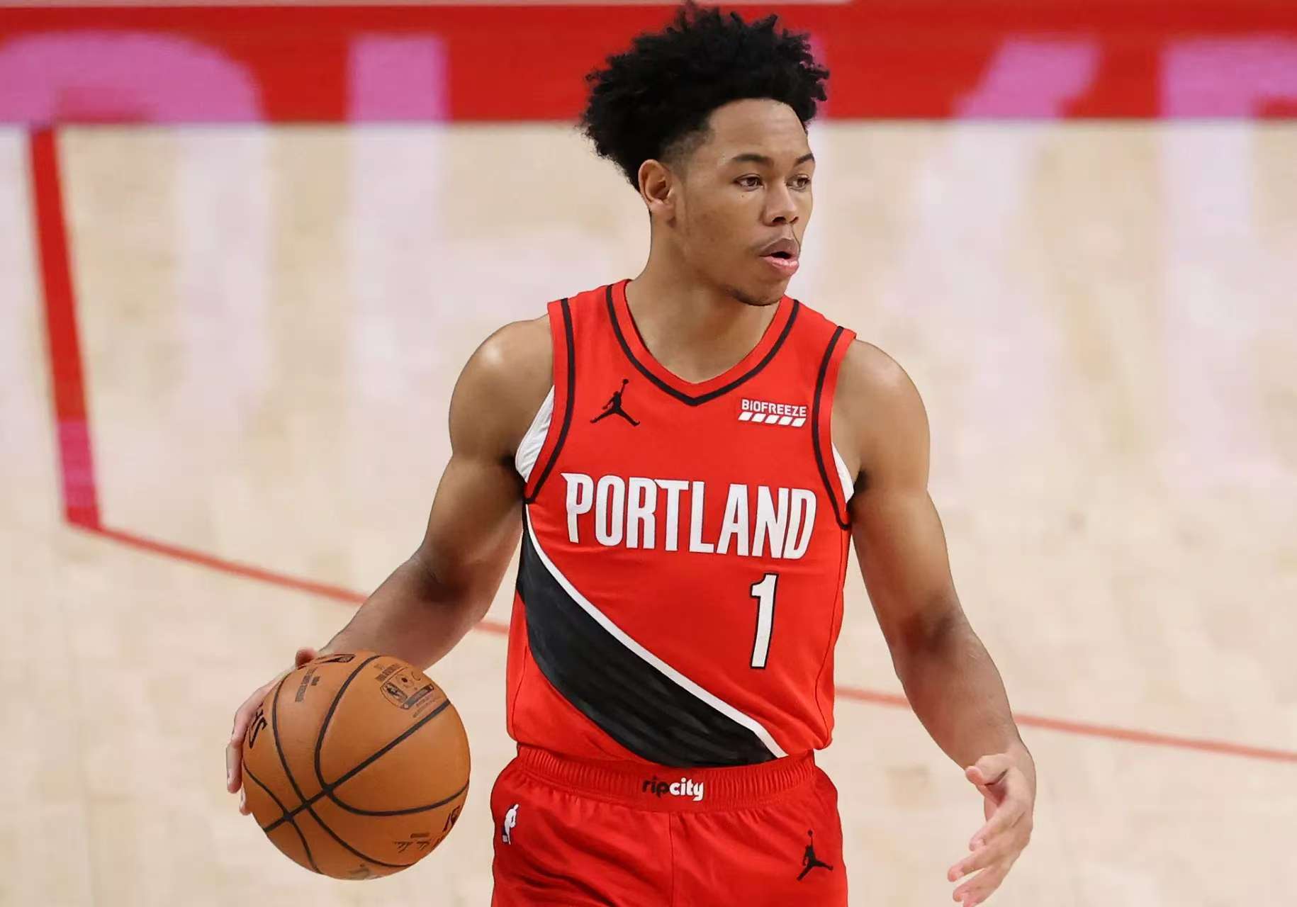 关于开拓者队实力强劲跻身西部前列，角逐最佳的信息