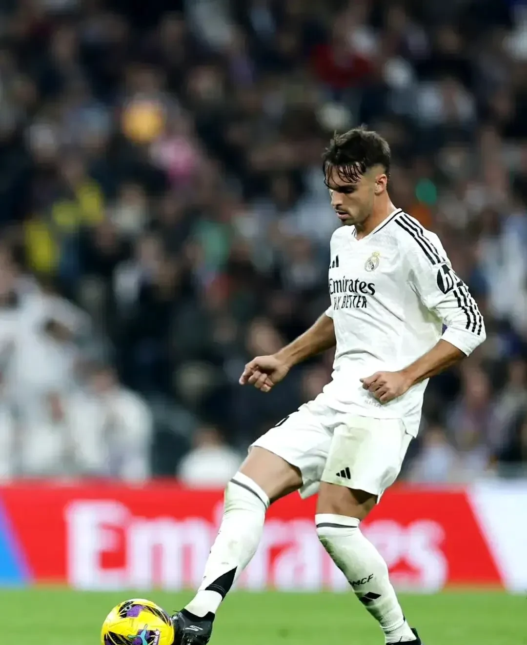 皇马反击犀利，客场轻取三分