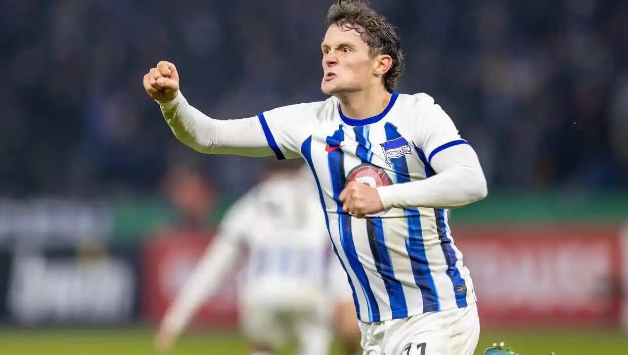 关于柏林赫塔队展现出色表现，获得胜利的信息