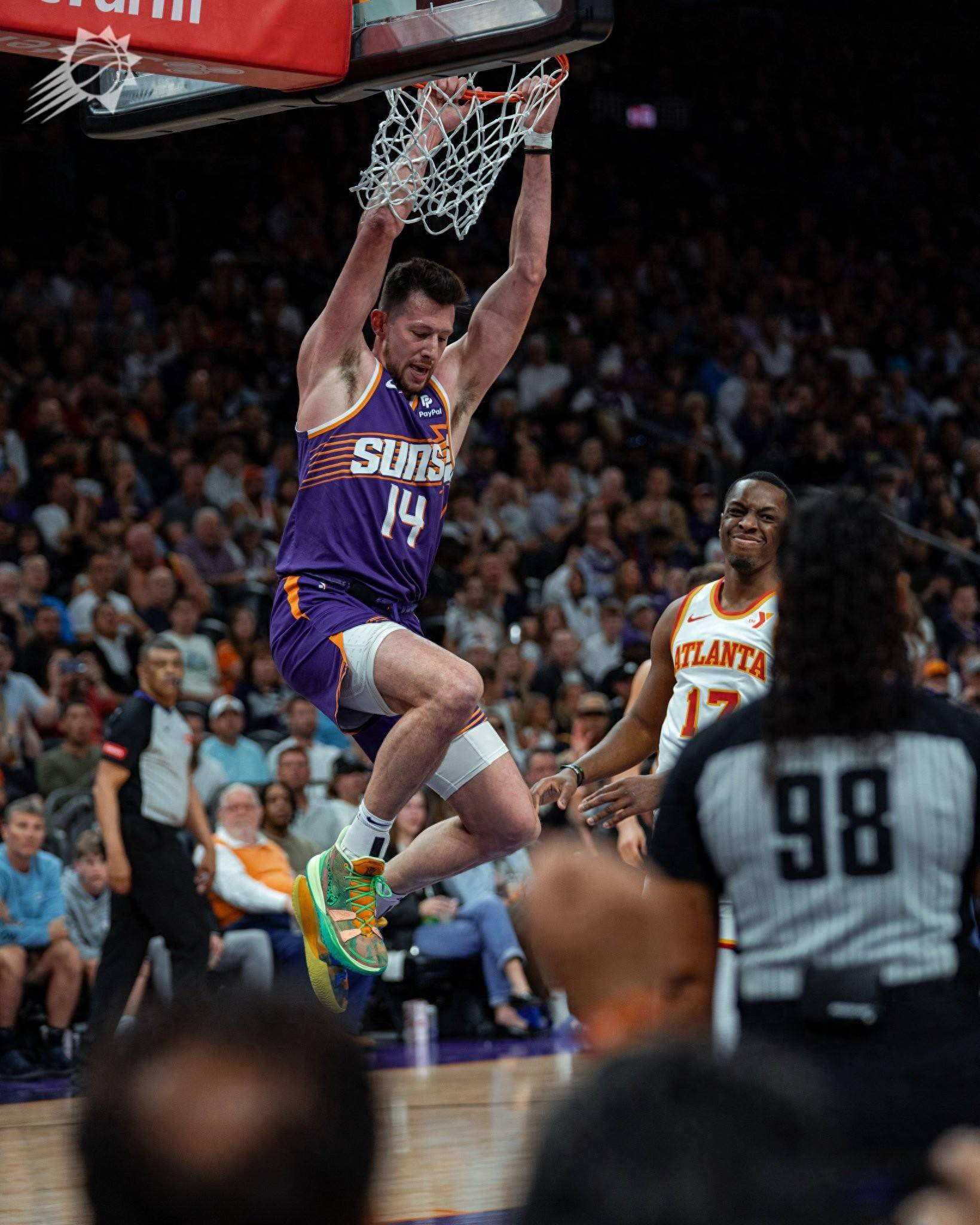 摘下39分9篮板,黄蜂裁汰国王 摘下39分9篮板,黄蜂裁汰国王