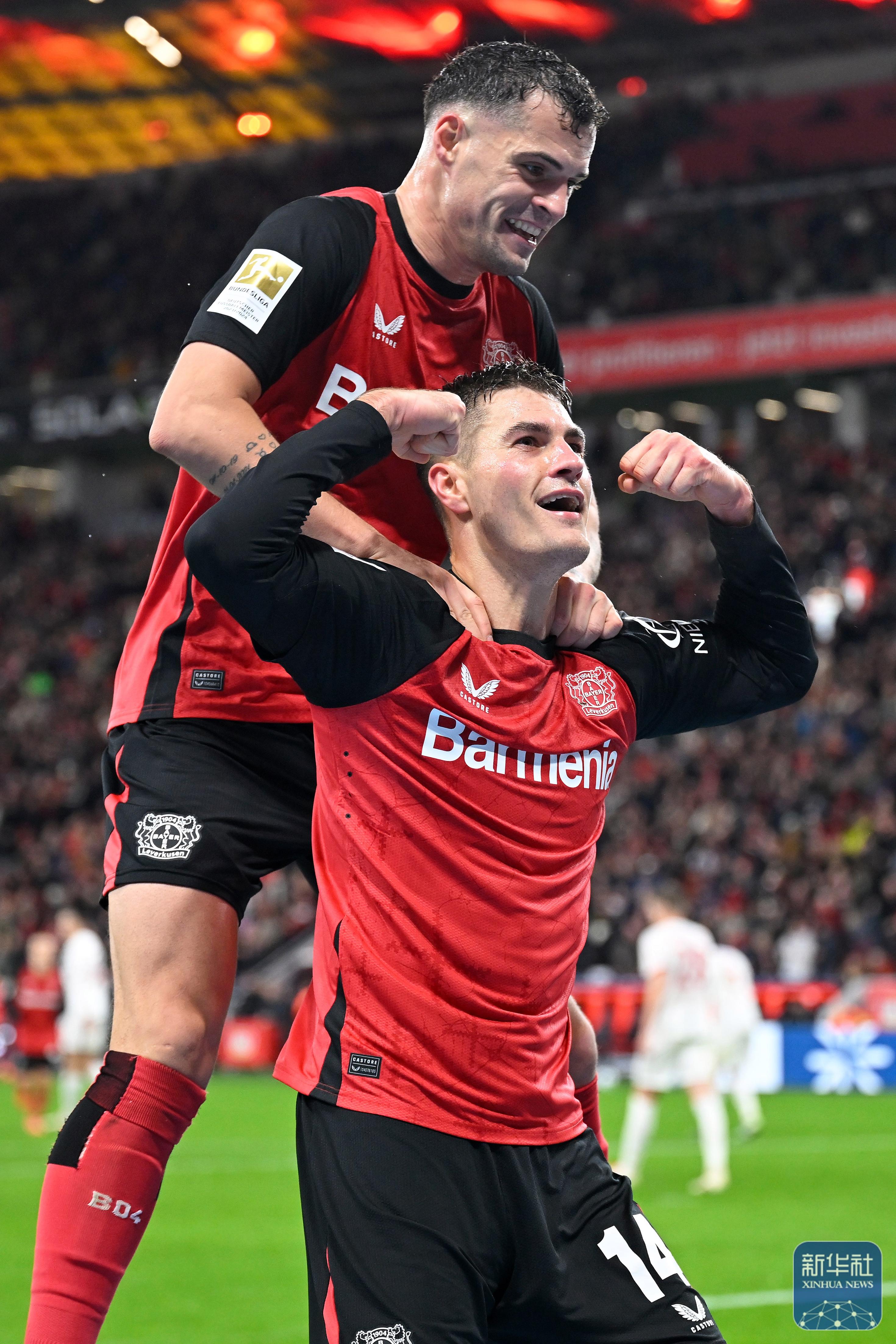 勒沃库森客场力克柏林赫塔，全队发挥出色赢得胜利的简单介绍